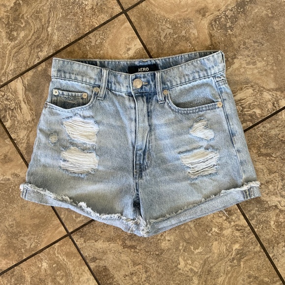 Aeropostale Pants - NWOT Aeropostale short Size 2